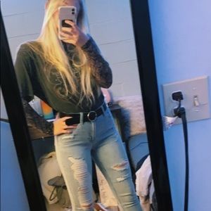 Meet your Posher, Noelle